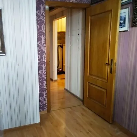 Apartament Apartnet. 3-Bedrooms Lobanka Street