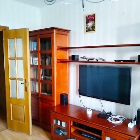 Apartnet. 3-Bedrooms Lobanka Street * Minsk