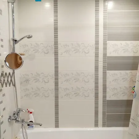 Apartnet. 3-Bedrooms Lobanka Street
