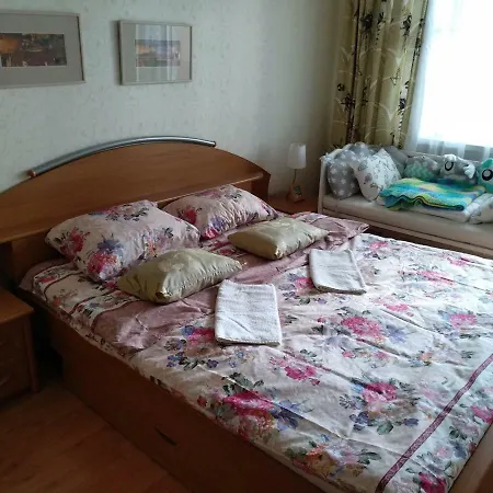 Apartnet. 3-Bedrooms Lobanka Street Daire *